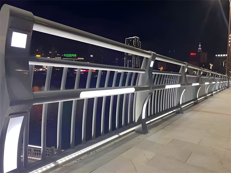 预计明日铝合金桥梁护栏价格将弱稳运行